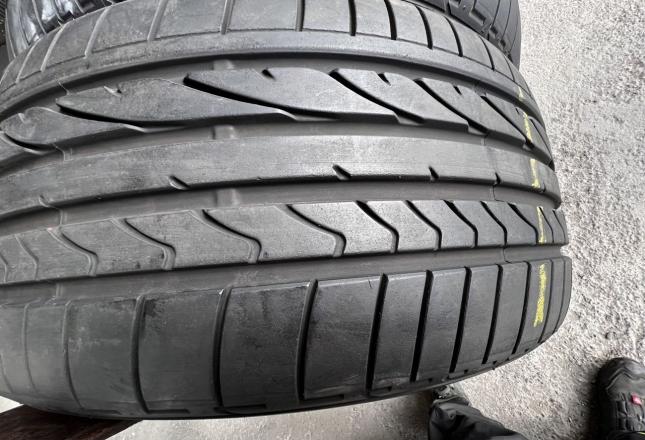 Bridgestone Potenza RE-01R 295/35 R20 и 255/40 R20