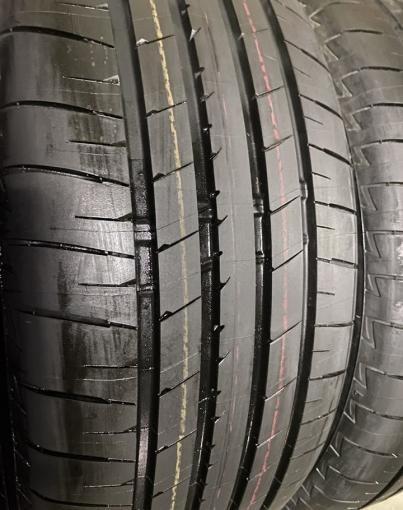 Bridgestone Turanza T005A 215/55 R18