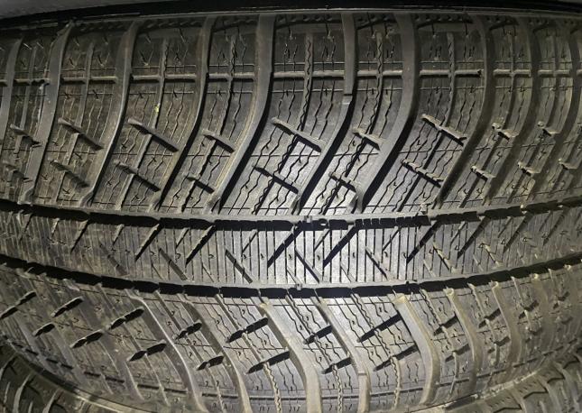 Michelin Pilot Alpin 5 255/55 R19