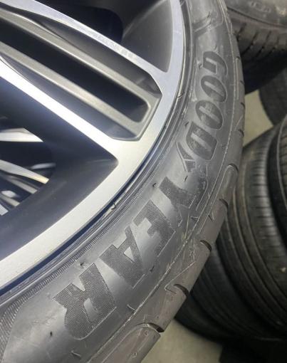 Goodyear Eagle F1 Asymmetric 5 275/40 R22 107Y