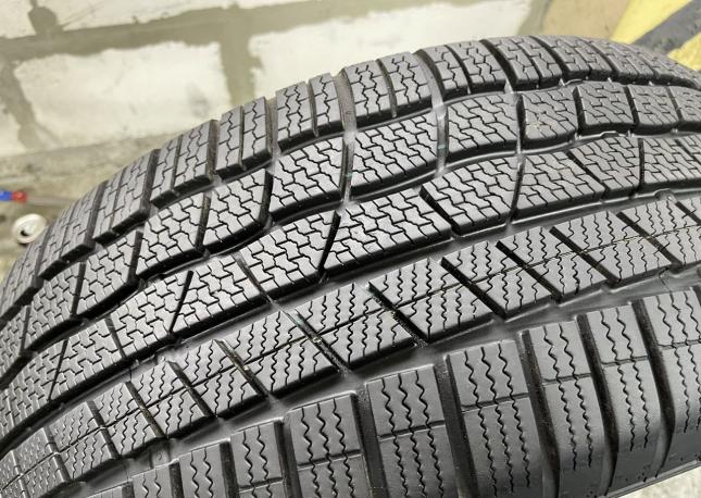 Continental ContiWinterContact TS 830 P 255/50 R20 109H