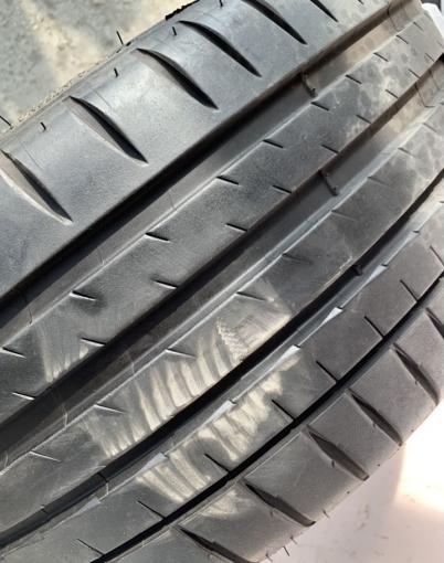 Michelin Pilot Sport 4 245/40 R19