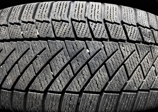 Continental ContiVikingContact 6 SUV 235/60 R18