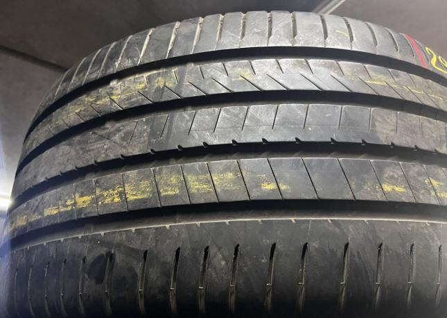 Bridgestone Alenza 001 295/35 R21