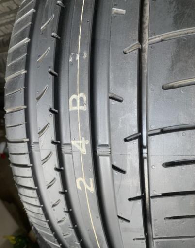 Dunlop SP Sport Maxx 050+ 245/40 R18 и 265/35 R18 97Y