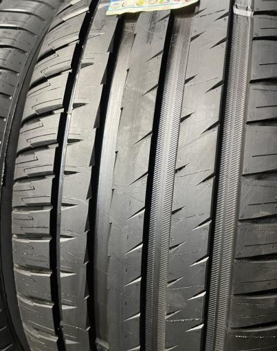 Michelin Pilot Sport 4 SUV 245/45 R21 104W