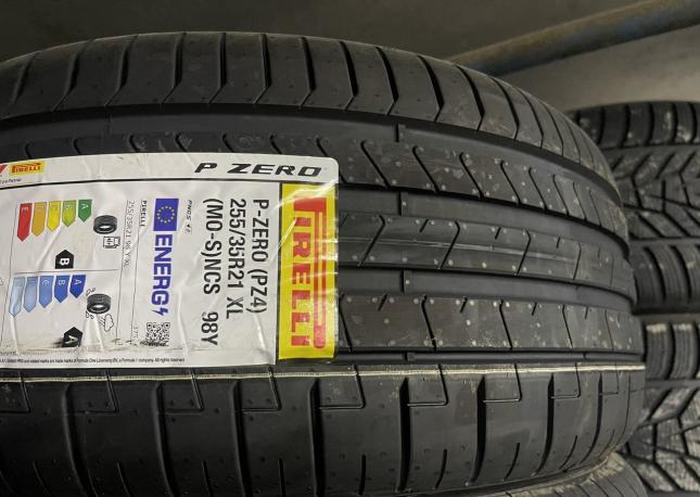 Pirelli P Zero Gen-2 255/35 R21 98Y