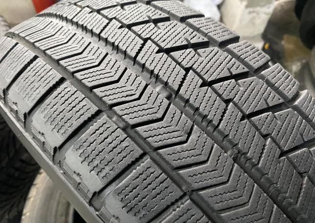 Bridgestone Blizzak VRX 205/65 R15 94Q