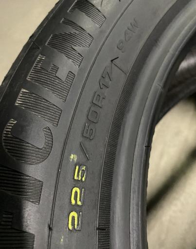 Goodyear EfficientGrip Performance 225/50 R17