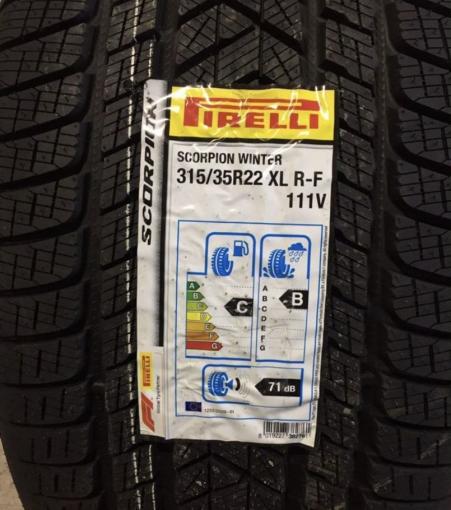 Pirelli Scorpion Winter 315/35 R22