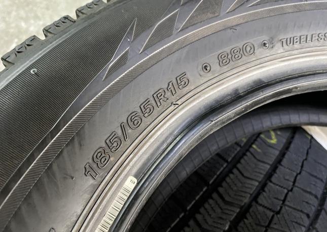 Bridgestone Blizzak VRX2 185/65 R15 88Q