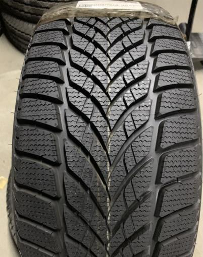 Goodyear UltraGrip Ice 2 235/45 R18