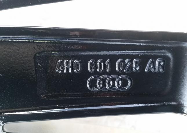 Оригинальные диски на Audi S8 4H A7 RS7 R21