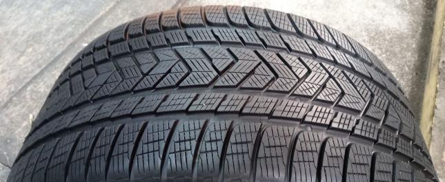 Pirelli Scorpion Winter 315/40 R21 111V