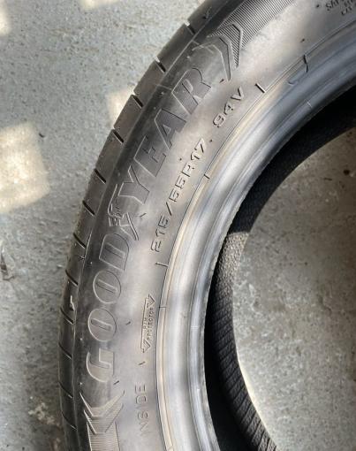 Goodyear Assurance Triplemax 215/55 R17 94V