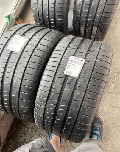 Michelin Pilot Super Sport Acoustic 285/35 R21 и 325/30 R21 Y