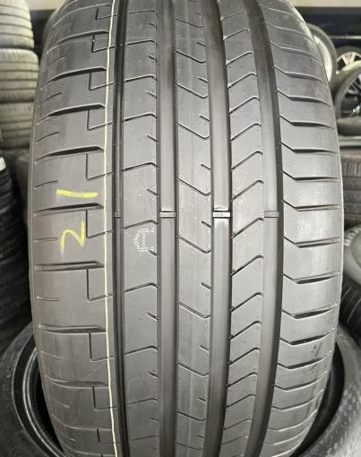 Pirelli P Zero PZ4 255/35 R21 98Y