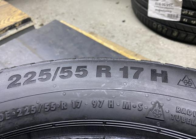 Continental ContiWinterContact TS 850 225/55 R17