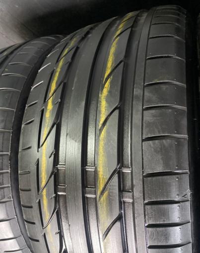 Bridgestone Potenza S001 255/35 R19