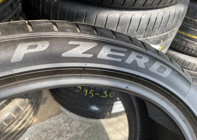 Pirelli P Zero PZ4 315/30 R21 105Y