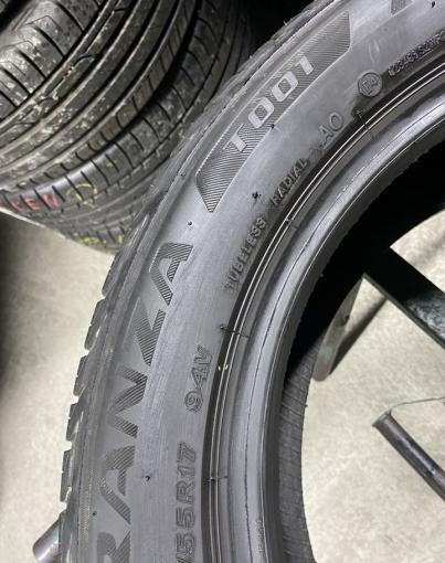 Bridgestone Turanza T001 215/55 R17