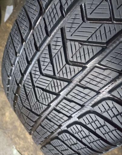 Pirelli Scorpion A/S 285/40 R21