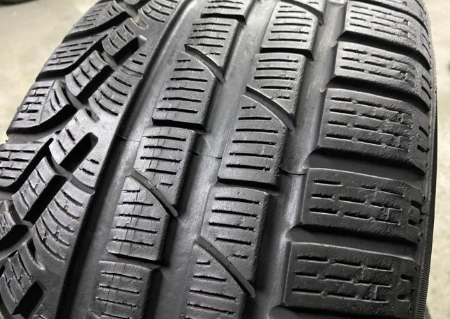 Pirelli Winter Sottozero 240 Serie II 235/45 R18 98V