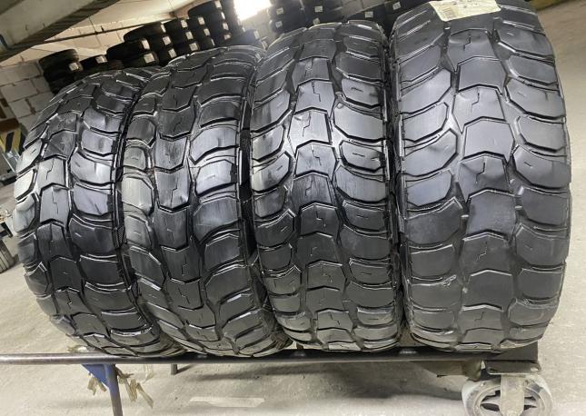 Kumho Road Venture M/T KL71 265/70 R17