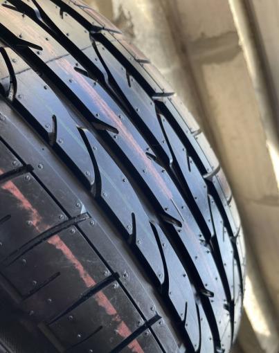 Bridgestone Dueler H/P Sport 235/45 R19 V