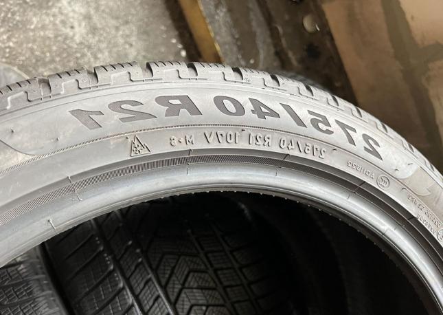 Pirelli Scorpion Winter 305/35 R21 и 275/40 R21