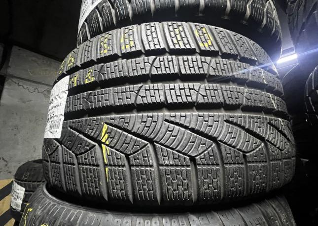 Pirelli Winter Sottozero 240 Serie II 285/30 R19 и 255/35 R19