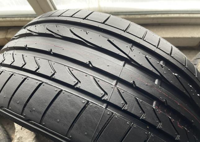 Bridgestone Potenza RE050A 255/35 R19 96Y