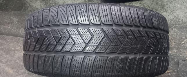 Pirelli Scorpion Winter 255/40 R21 102V