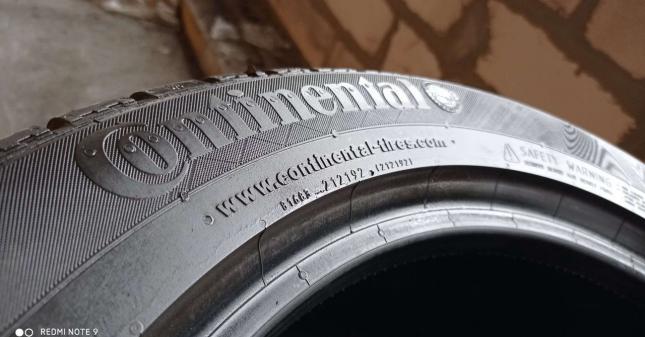 Continental ContiWinterContact TS 830 P 225/50 R18