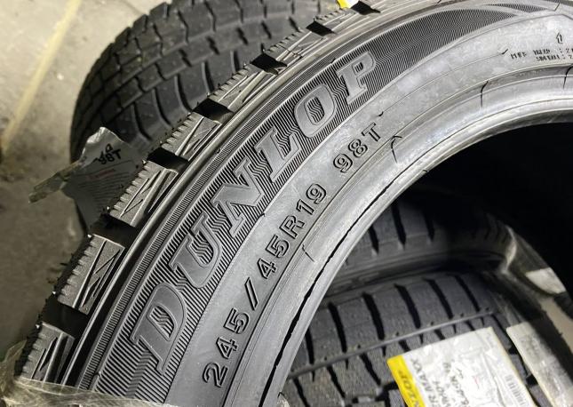 Dunlop Winter Maxx WM01 245/45 R19 98T