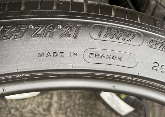 Michelin Pilot Sport PS2 265/35 R21 101Y
