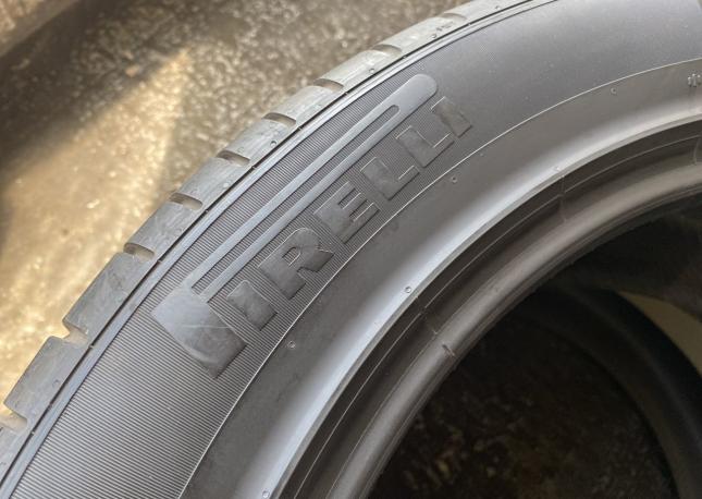 Pirelli P Zero PZ4 285/45 R21 113Y