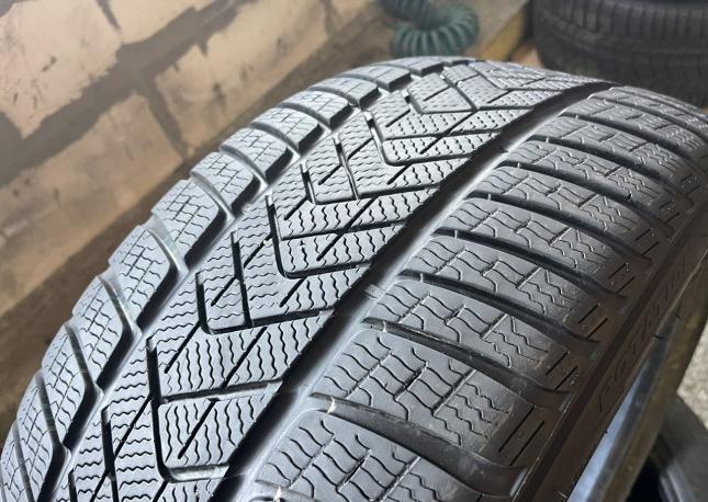 Pirelli Winter Sottozero 3 265/40 R20 104V