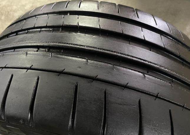 Michelin Pilot Super Sport 245/40 R18 97Y