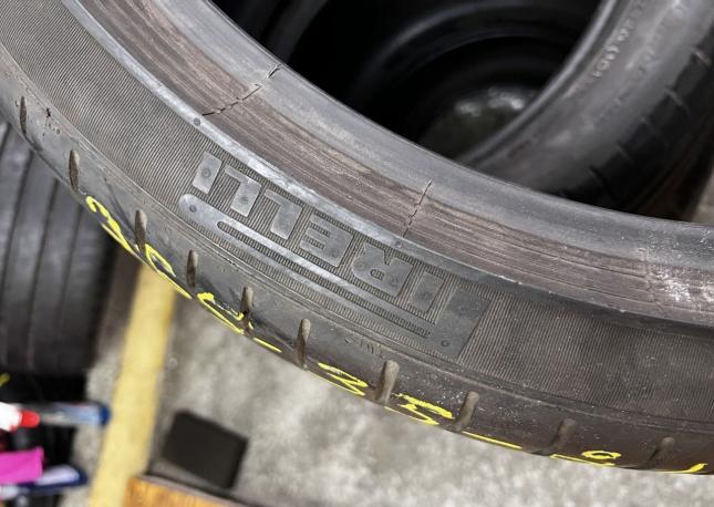 Pirelli P Zero II 265/35 R21