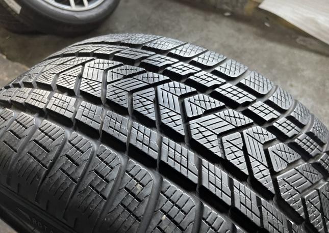 Pirelli Scorpion Winter 275/40 R20 106V