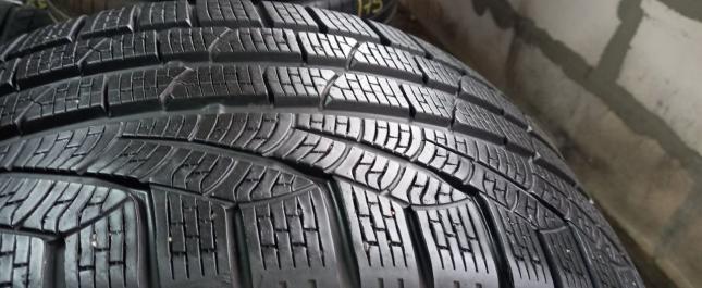 Pirelli Winter Sottozero Serie II 235/35 R19 87V