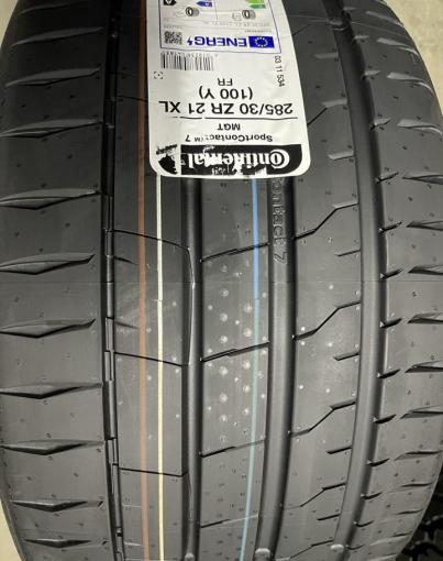 Continental PremiumContact 7 285/30 R21 100Y