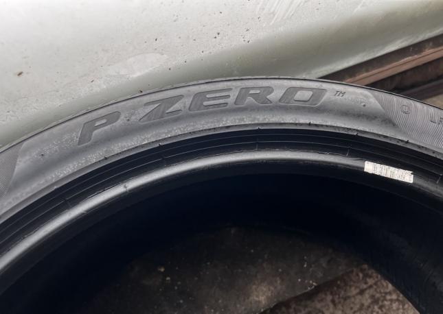 Pirelli P Zero 265/40 R22