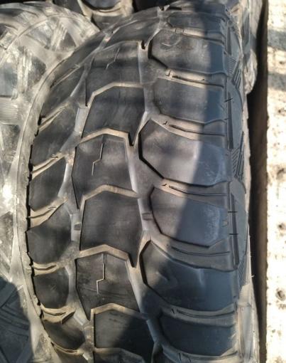 Kumho Road Venture 798 265/70 R17 121Q