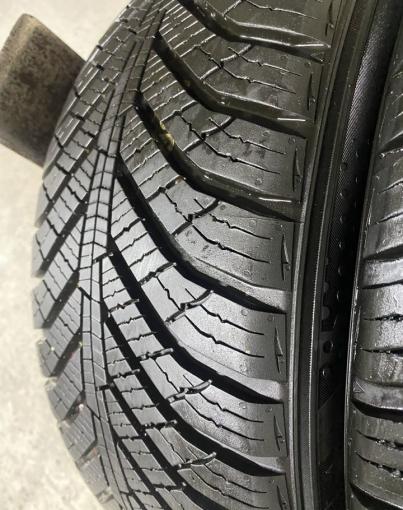 Kumho Solus HA31 235/55 R17