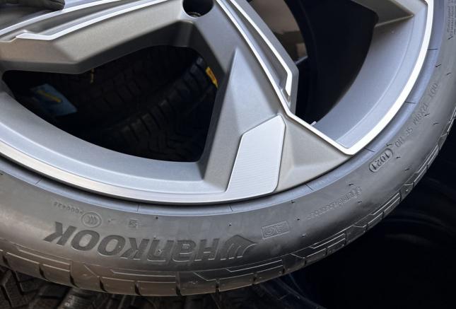 Hankook Ventus S1 Evo 3 K127 285/35 R22