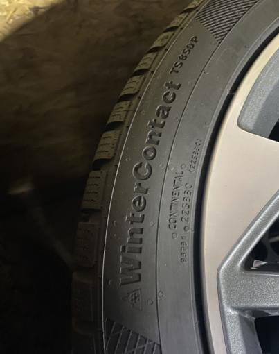 Continental ContiWinterContact TS 850 P 245/40 R18 97W