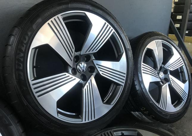 Оригинальные колеса VW Tiguan / Audi Etron R21
