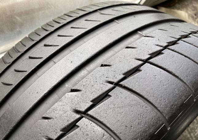 Michelin Pilot Sport PS2 265/35 R21 101Y